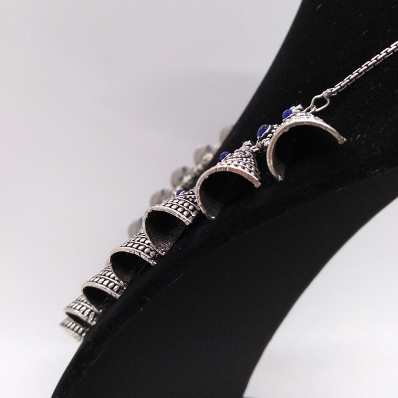 Faux Oxidized silver tone bohemian style necklace - Picture 6 of 12